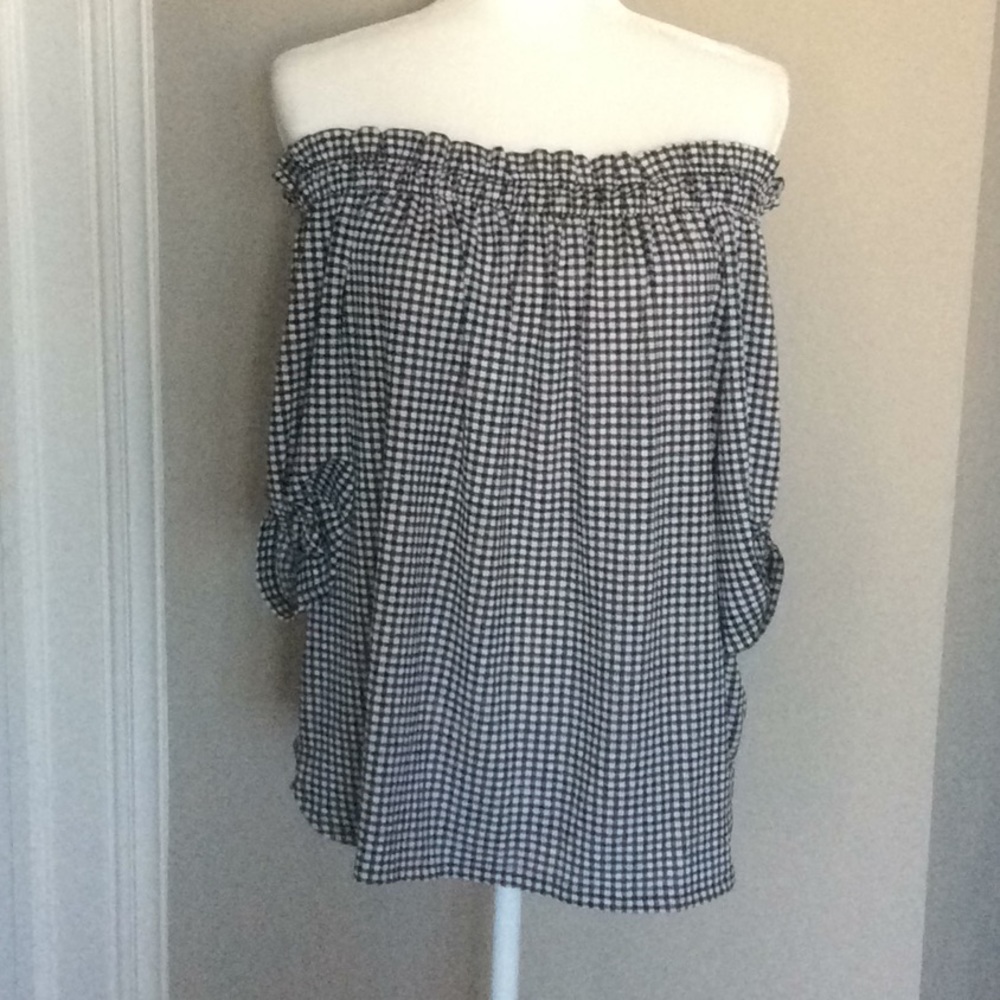 Off the shoulder gingham print top